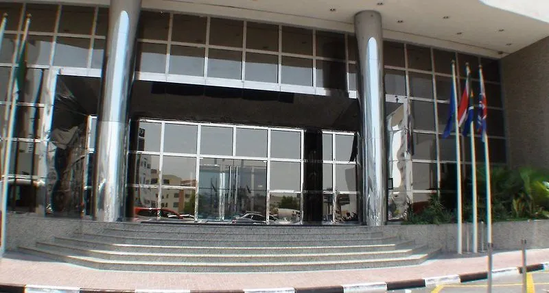 Avari Dubai Hotel 4*,