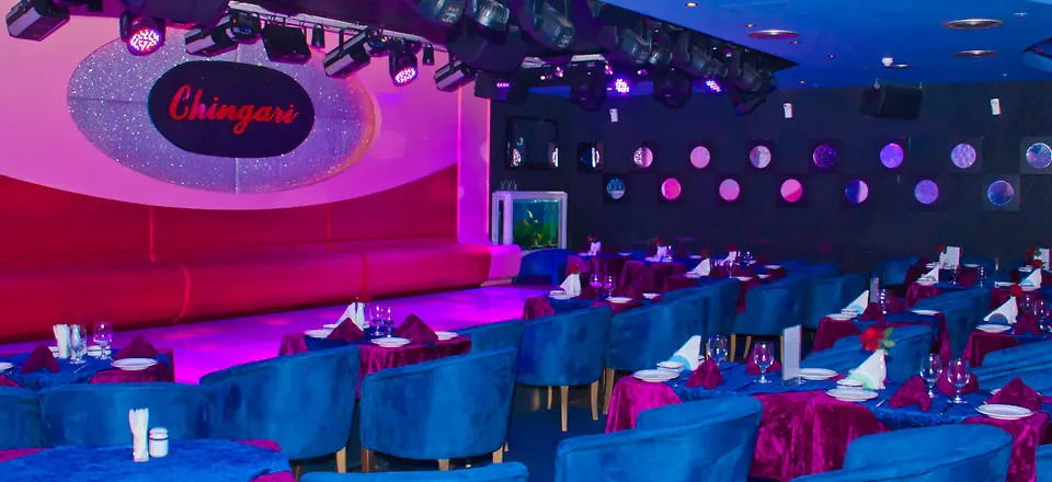 Avari Dubai Hotel 4*,