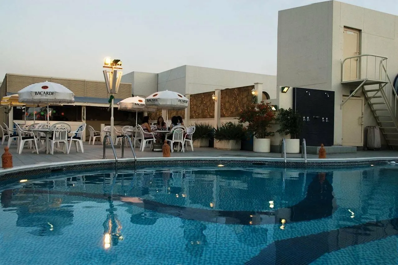 Avari Dubai Hotel
